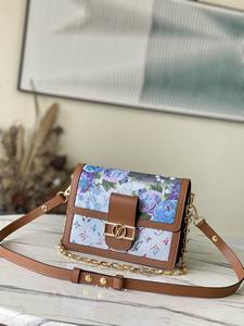 LV Handbags 774